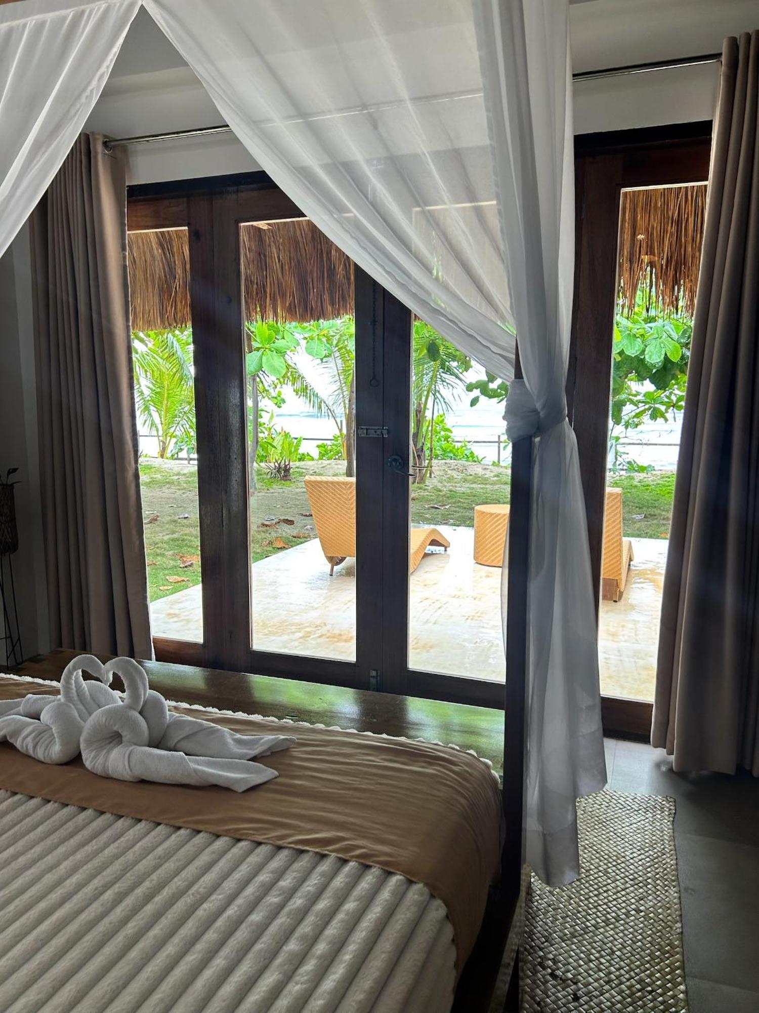 Yapak Beach Villas San Isidro  Exterior photo